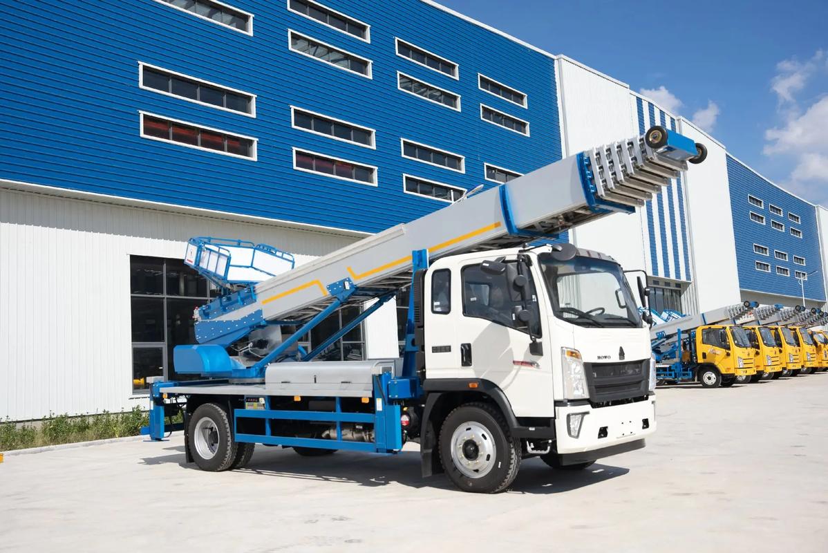 浙江出租云梯车高空作业车 建筑垃圾搬运